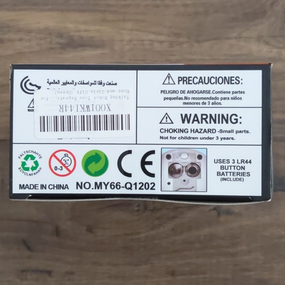 🍀NIB 🤖 Interactive Mini Robot Toy - Picture 9 of 10